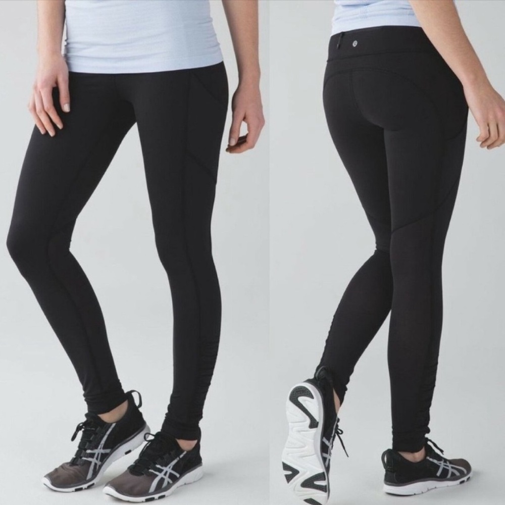 Lululemon Navy Leg Ruched Phone Pocket Speed Tights Leggings Size 6